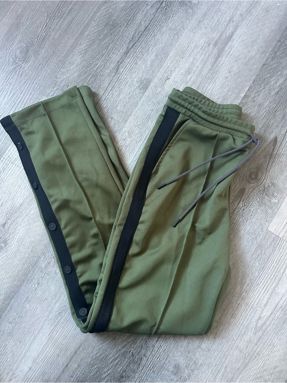 🌻 Hunter Olive Green Side Stripe Snap Button Track Pants 🌻